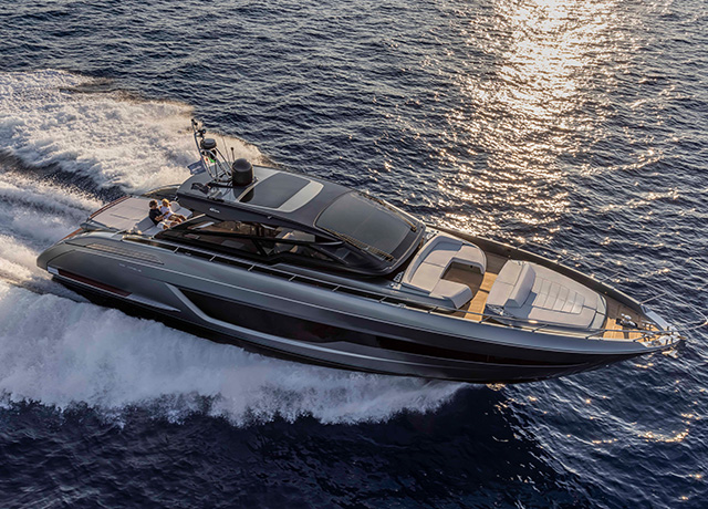 Ferretti Group conquers the Discover Boating Miami International Boat Show with the premiere of Pershing GTX116 and an incredible fleet.